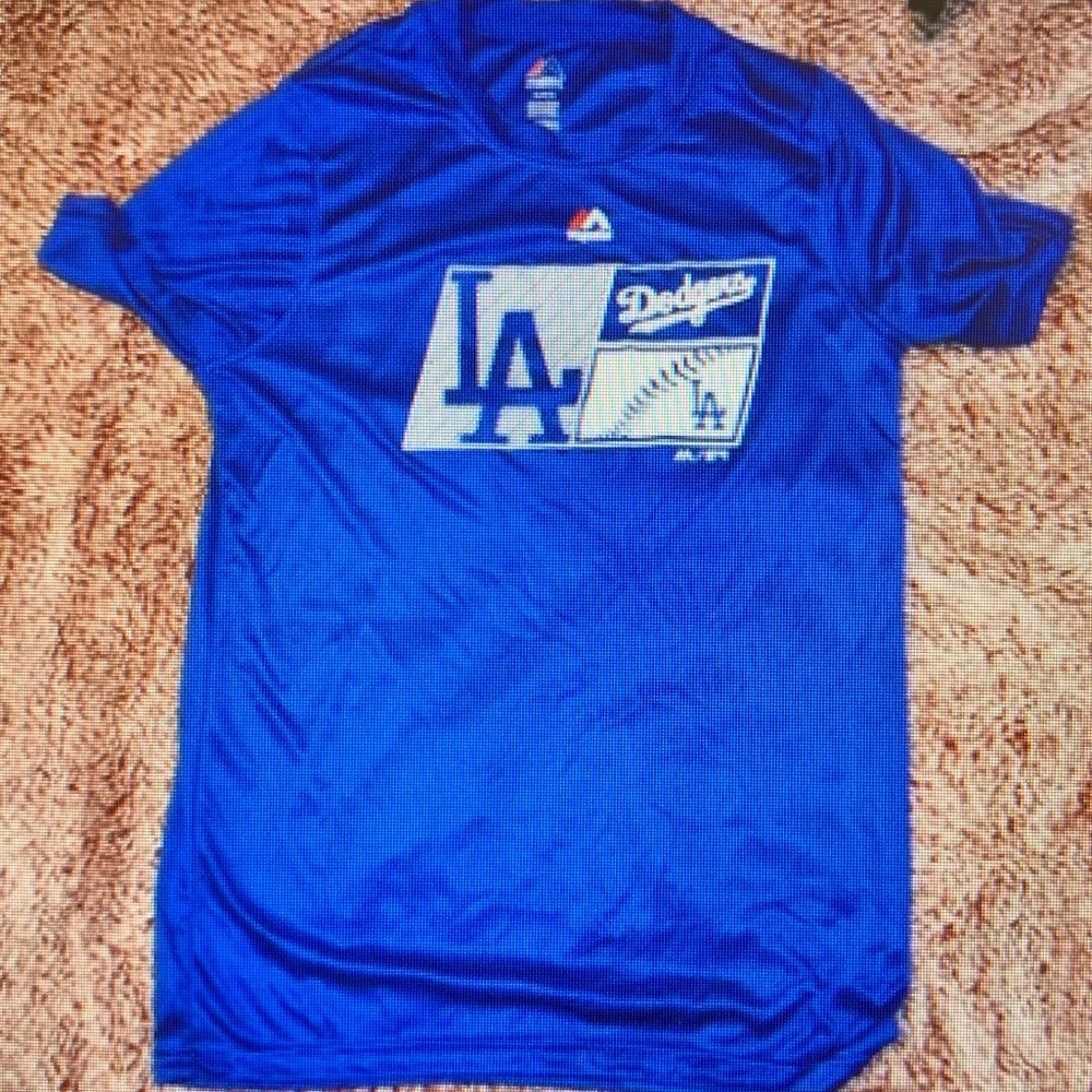 Los Angeles Dodgers shirt💙